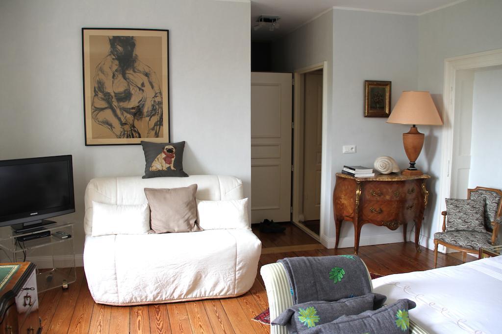 Chambres D'Hotes Les Chalands Саргемин Стая снимка