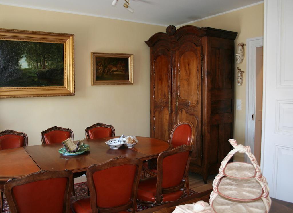 Chambres D'Hotes Les Chalands Саргемин Екстериор снимка